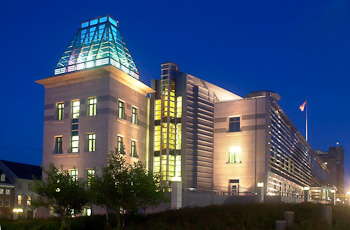 National Gallery Ottawa at night